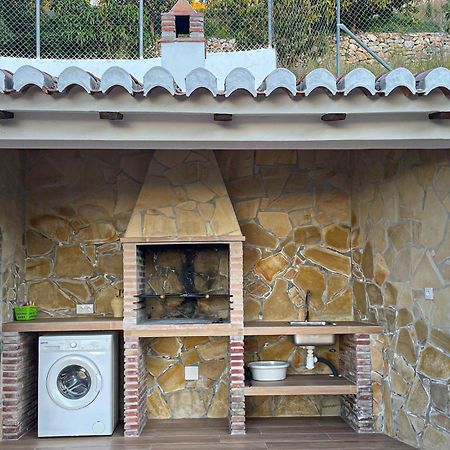 Amazing Home In Frigiliana With Kitchen Exteriör bild