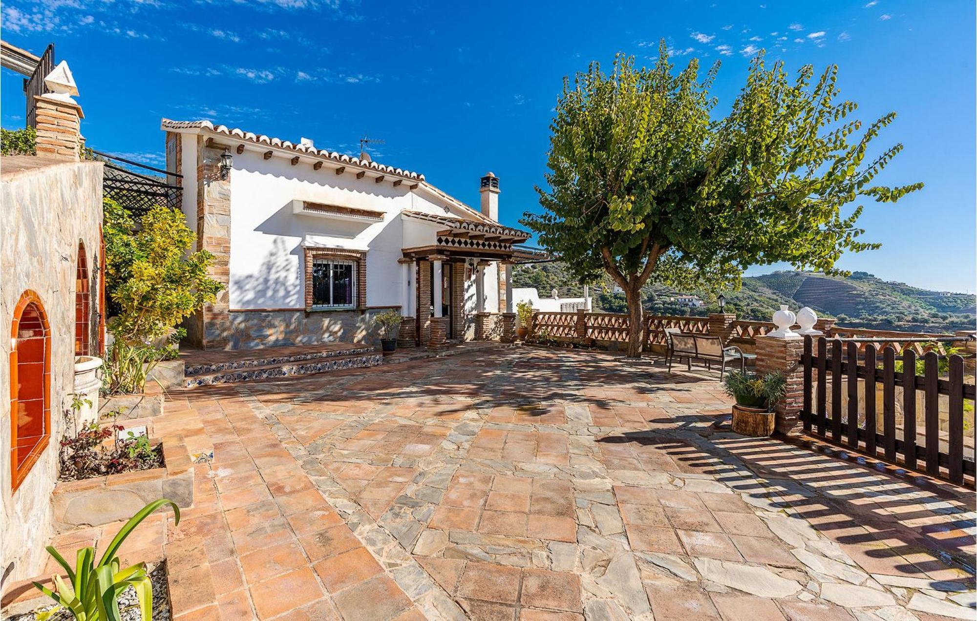 Amazing Home In Frigiliana With Kitchen Exteriör bild